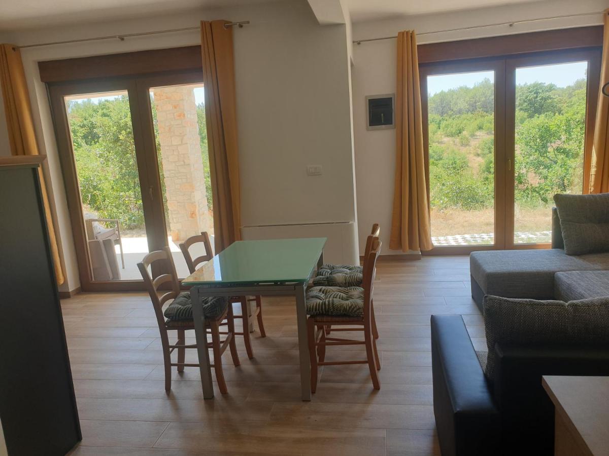 Villa Istra Divšići Eksteriør billede