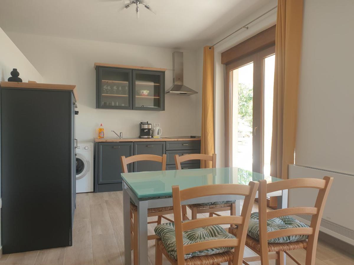 Villa Istra Divšići Eksteriør billede