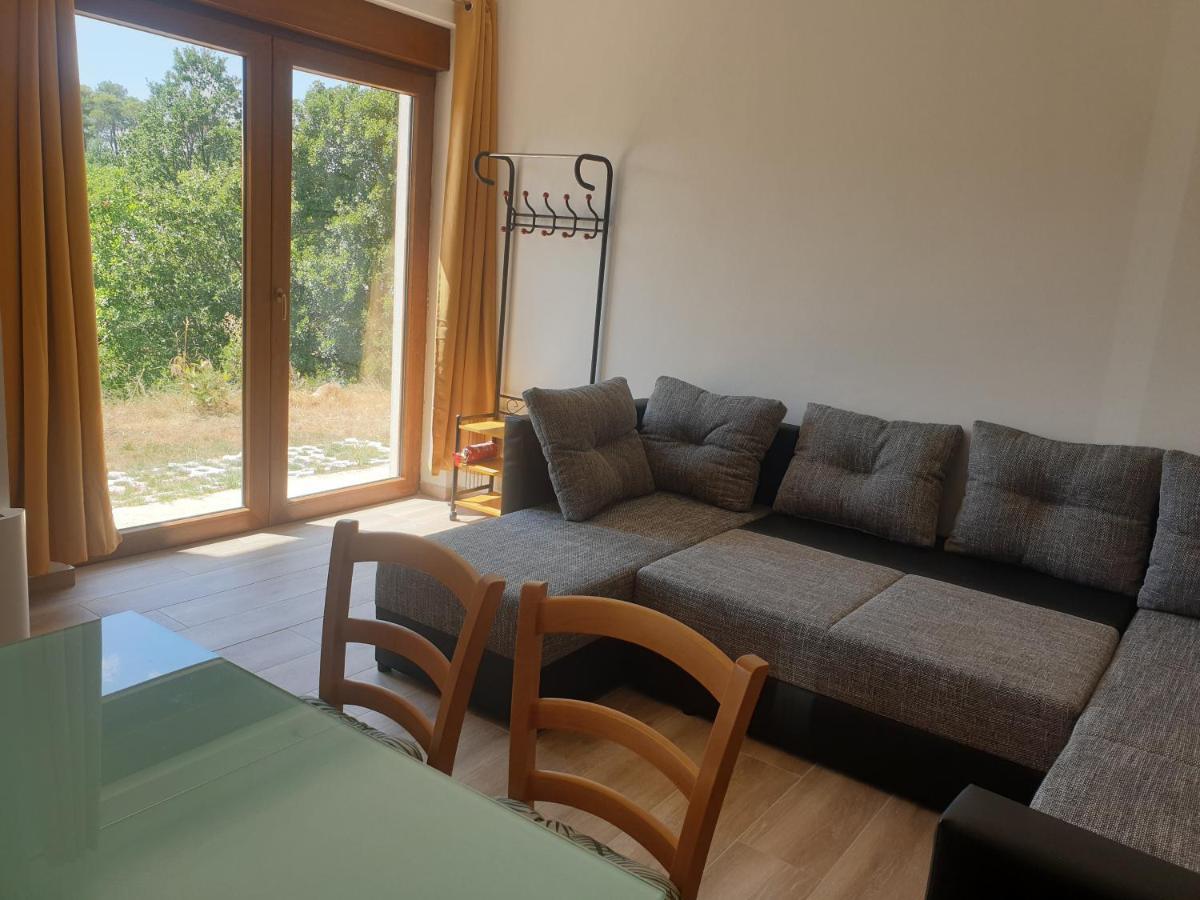 Villa Istra Divšići Eksteriør billede